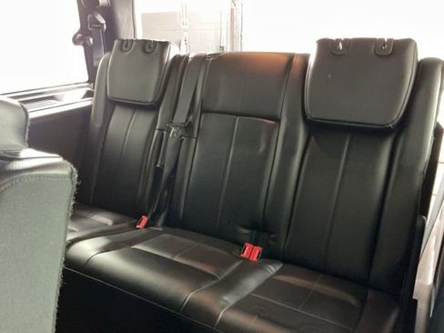 Used 2017 Ford Expedition Limited w/ Equipment Group 301A AWD/4WD image 31