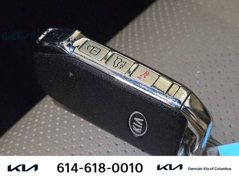 Certified 2022 Kia Sportage SX image 34