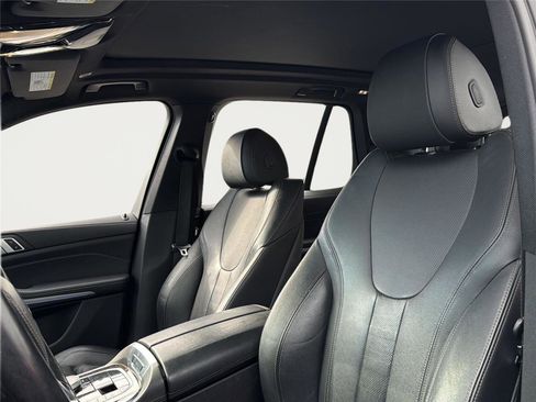 Used 2021 BMW X5 xDrive40i w/ Premium Package 2 image 12