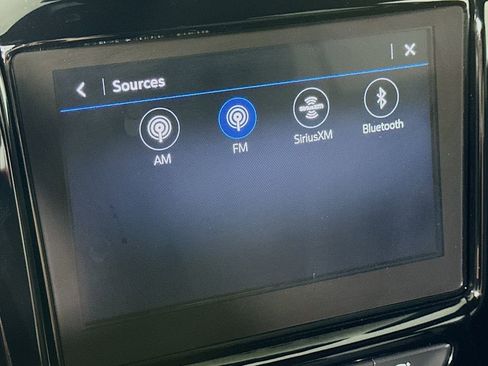 Used 2022 Chevrolet Traverse LT w/ LPO, Floor Liner Package AWD/4WD image 28