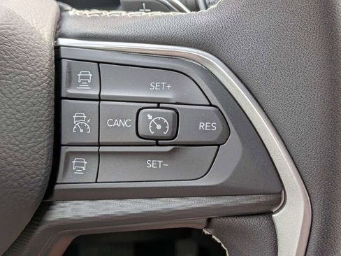 New 2026 Jeep Grand Cherokee L Laredo w/ Trailer Tow Package RWD image 25