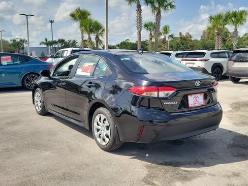 New 2026 Toyota Corolla LE FWD image 6