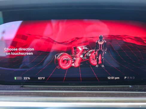 Used 2022 Tesla Model X image 24