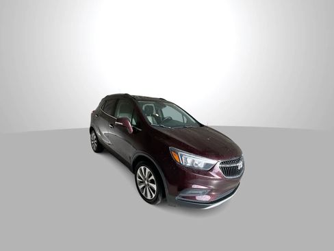Used 2018 Buick Encore Preferred FWD image 2