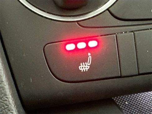 Used 2018 Audi Q3 2.0T Premium Plus w/ Premium Plus Package image 18