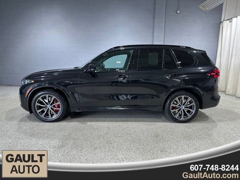 Used 2024 BMW X5 xDrive50e w/ M Sport Package AWD/4WD image 5