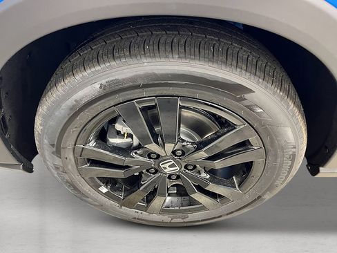 New 2026 Honda HR-V Sport image 13