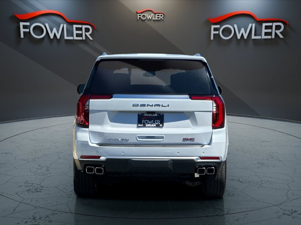 New 2026 GMC Yukon Denali w/ Denali Reserve Package AWD/4WD image 4