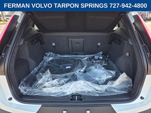 New 2026 Volvo XC40 B5 Ultra w/ Protection Package Premier image 17