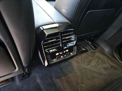 Used 2024 BMW iX xDrive50 w/ Sport Package AWD/4WD image 17