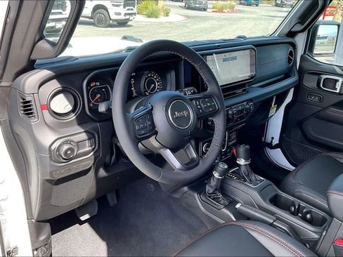 New 2026 Jeep Wrangler Unlimited Rubicon AWD/4WD image 6