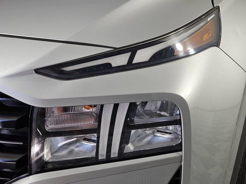 Used 2023 Hyundai Santa Fe SEL FWD image 30