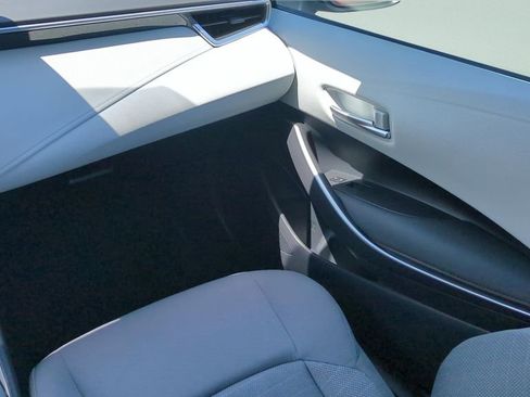 Certified 2024 Toyota Corolla SE image 15