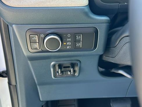 New 2026 Ford Maverick Lariat AWD/4WD image 19