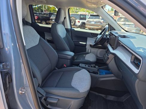 Used 2025 Ford Maverick XLT w/ XLT Luxury Package FWD image 21