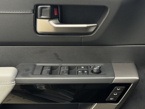 New 2026 Toyota Tundra Limited AWD/4WD image 23