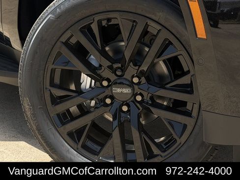 New 2026 GMC Yukon XL Elevation w/ Elevation Premium Package RWD image 9