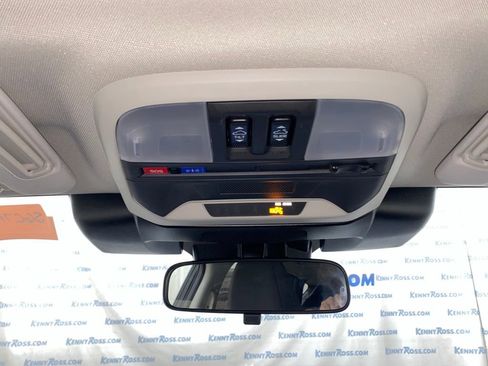 New 2026 Subaru Crosstrek 2.0i Premium image 21