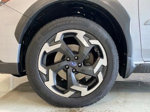 Used 2021 Subaru Crosstrek 2.5i Limited w/ Moonroof Package 2 AWD/4WD image 5