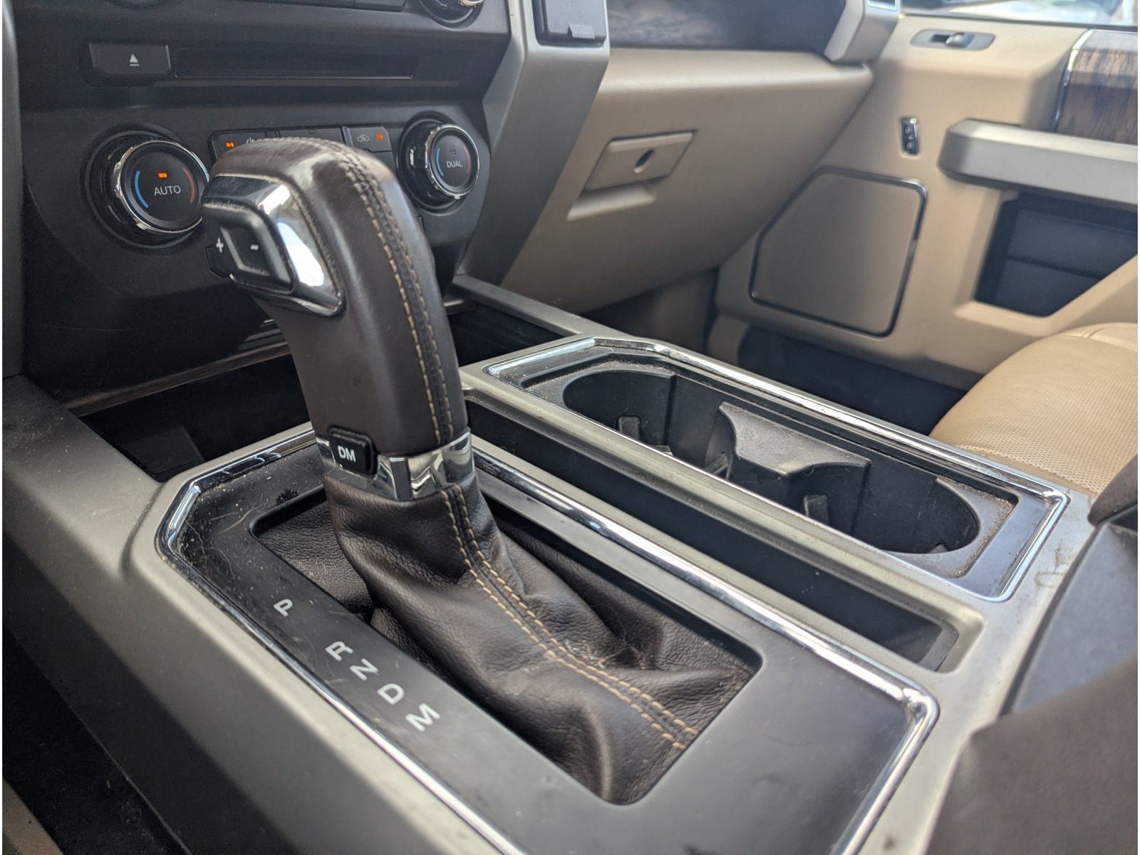 Used 2018 Ford F150 Lariat RWD image 19
