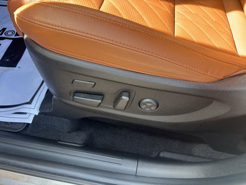 Used 2025 Kia Telluride SX X-Line image 11