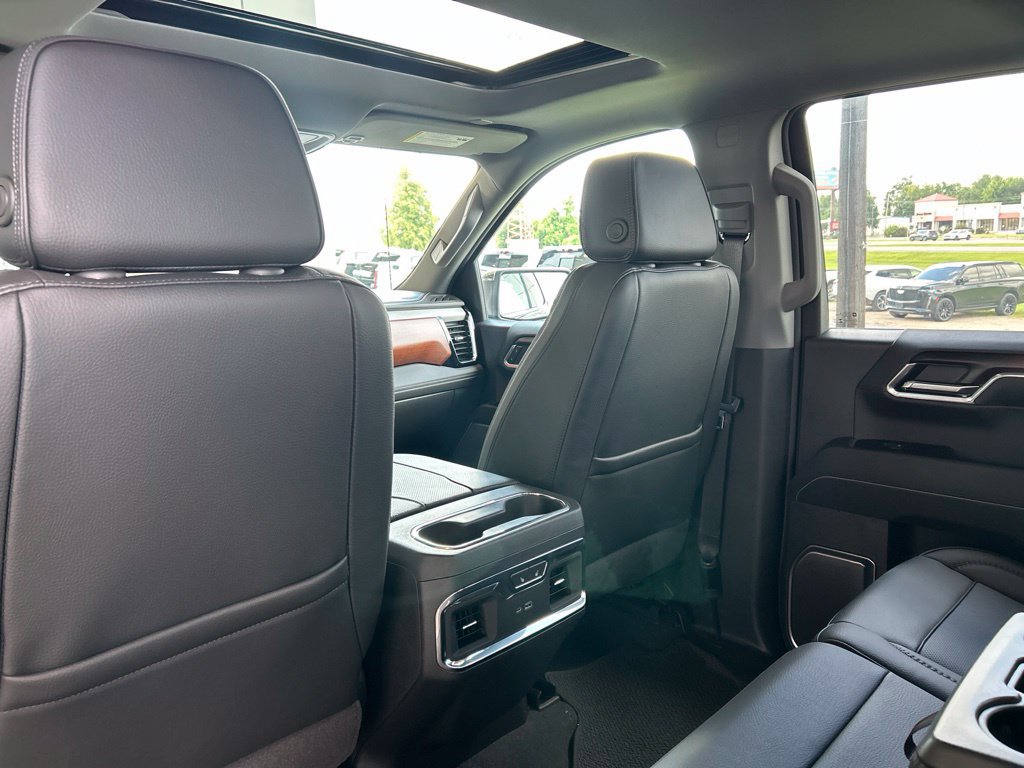 Used 2026 GMC Sierra 1500 Denali w/ Technology Package AWD/4WD image 10