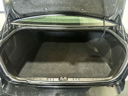 Used 2014 Chevrolet Impala LT w/ LT Sunroof Package FWD image 23