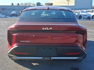 Used 2025 Kia K4 LXS video 4
