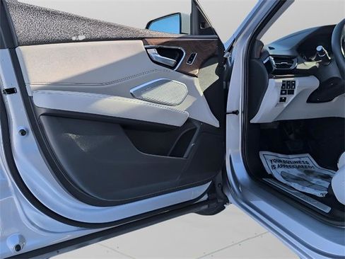 Used 2019 Acura RDX FWD w/ Advance Package image 29