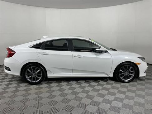 Used 2019 Honda Civic EX-L image 7