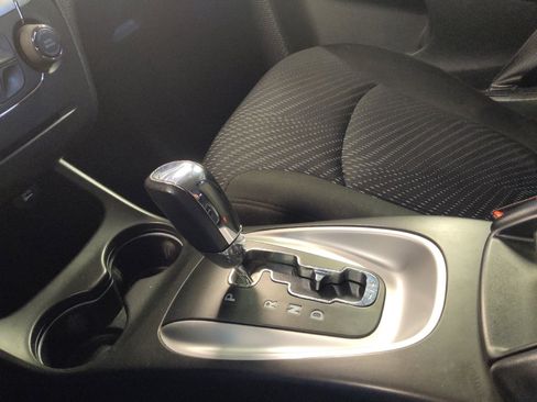 Used 2020 Dodge Journey SE w/ SE Popular Equipment Group image 26