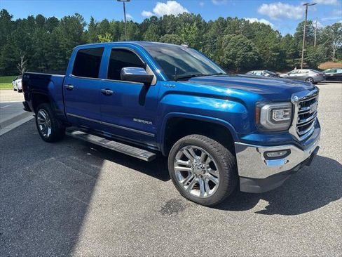 Used 2016 GMC Sierra 1500 SLT w/ SLT Preferred Package AWD/4WD image 3