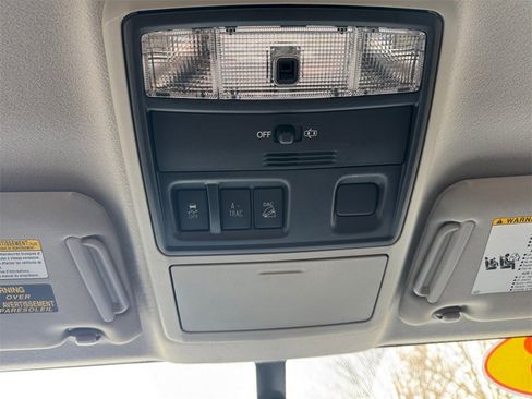 Used 2018 Toyota 4Runner SR5 image 25