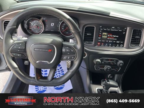 Used 2022 Dodge Charger Scat Pack RWD image 11