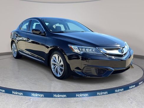 Used 2017 Acura ILX w/ Premium Package image 4