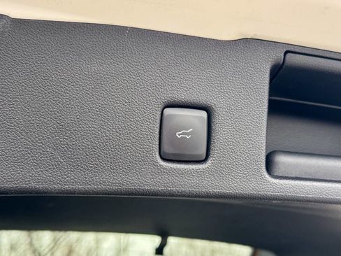 Used 2022 Ford Escape SEL AWD/4WD image 18