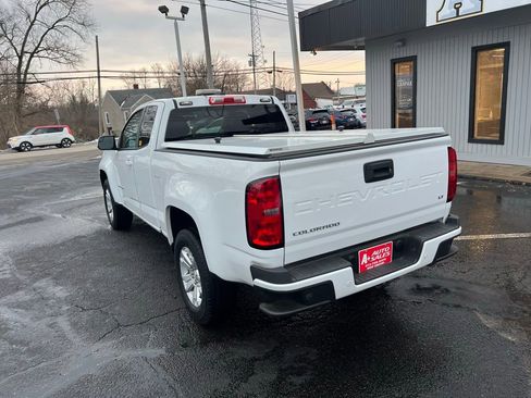 Used 2021 Chevrolet Colorado LT w/ Fleet Safety Package image 8