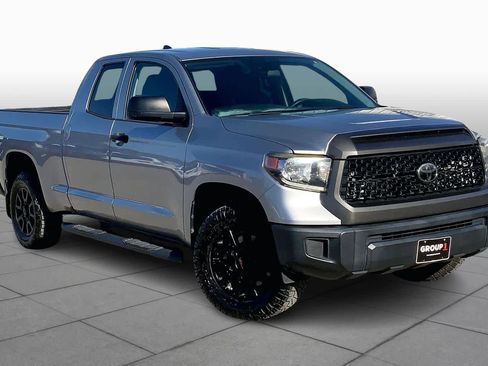 Used 2020 Toyota Tundra SR image 2