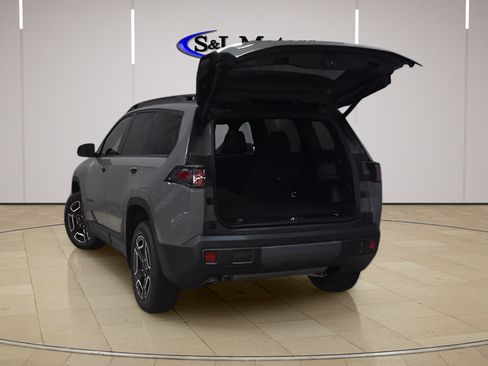 New 2026 Jeep Cherokee Limited AWD/4WD image 28