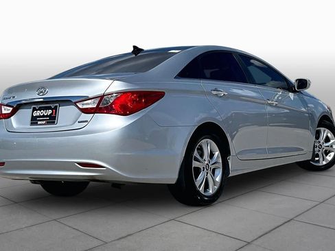 Used 2013 Hyundai Sonata Limited w/ Premium Pkg FWD image 13