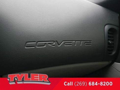 Used 2009 Chevrolet Corvette Convertible w/ Preferred Equipment Group image 46