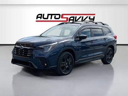Used 2024 Subaru Ascent Onyx Edition Limited image 3