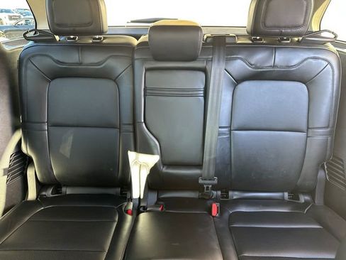 Used 2025 Lincoln Corsair AWD w/ Equipment Group 101A image 34