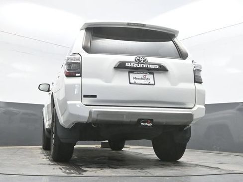Used 2019 Toyota 4Runner TRD Off-Road Premium AWD/4WD image 35