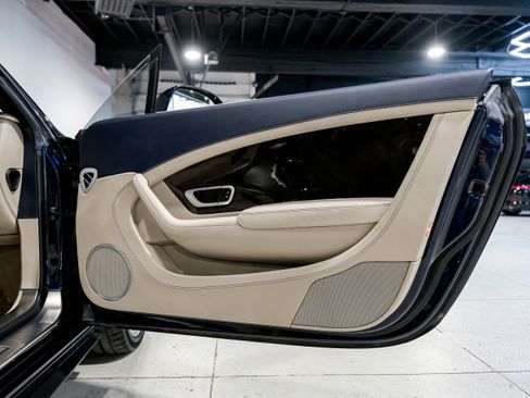 Used 2012 Bentley Continental GT image 28