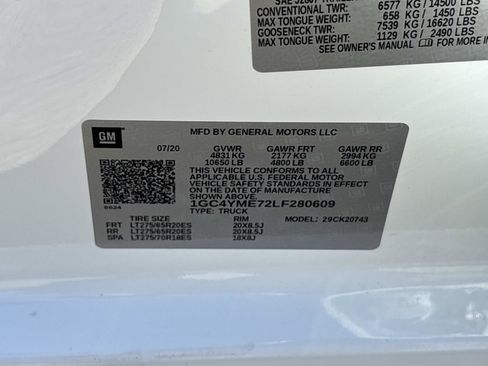 Used 2020 Chevrolet Silverado 2500 Custom w/ Custom Value Package image 34