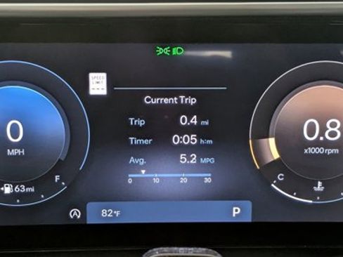 Used 2026 Hyundai Palisade Calligraphy image 11