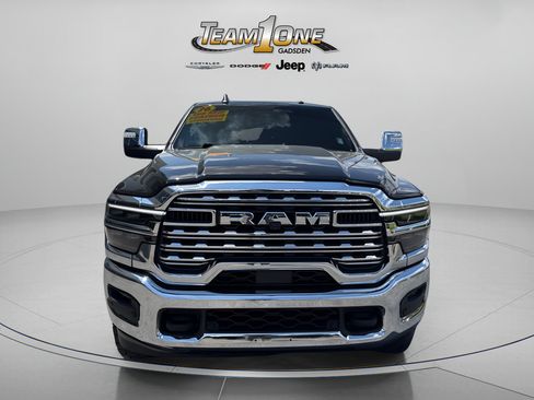 Used 2026 RAM 2500 Limited AWD/4WD image 2