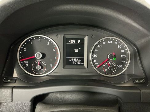 Used 2011 Volkswagen Tiguan S image 11