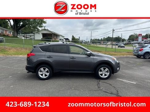 Used 2014 Toyota RAV4 XLE AWD/4WD image 1